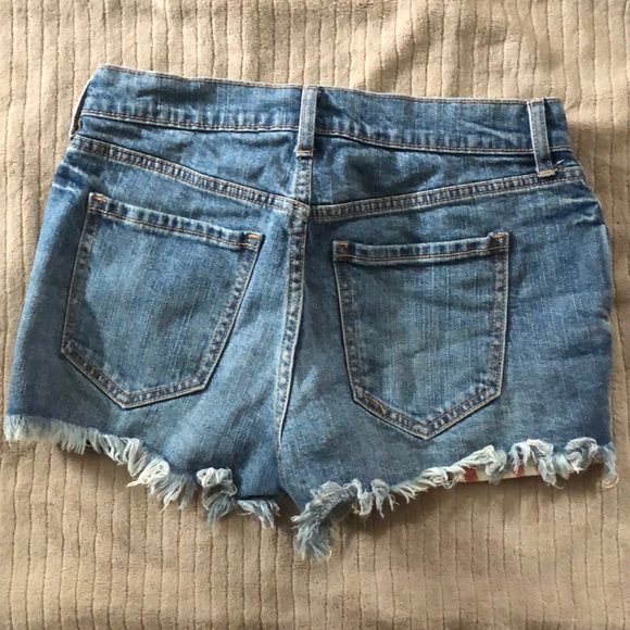 Old navy American flag pocket shorts - Picture 2 of 2